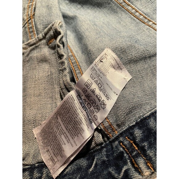 Women's GAP‎ 1969 Distressed Faded Classic Blue Jean Denim Jacket Coat XS Petite - Picture 3 of 10